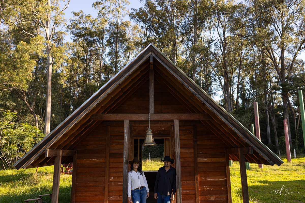 foto-fotografia-evento-casamento-ensaio-precasamento-prewedding-casamento-noivos-noivas-wedding-natureza-igreja-cerimonia-campo-vestido-buque-uberaba-minas