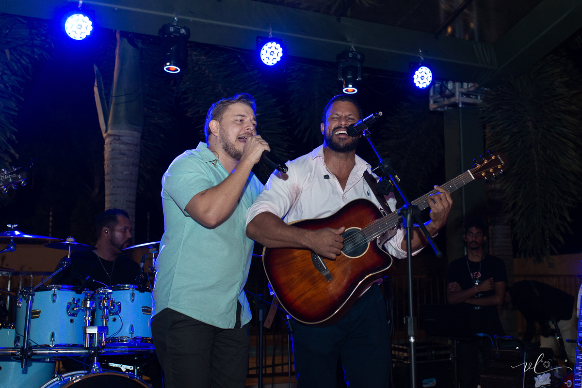 foto-fotografia-evento-casamento-ensaio-precasamento-prewedding-casamento-noivos-noivas-wedding-natureza-campo-uberaba-minas-igreja-cerimonia-vestido-festa