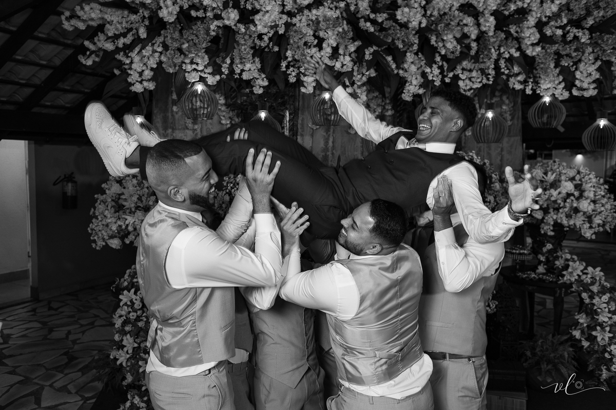 foto-fotografia-evento-casamento-ensaio-precasamento-prewedding-casamento-noivos-noivas-wedding-natureza-campo-uberaba-minas-igreja-cerimonia-vestido-festa