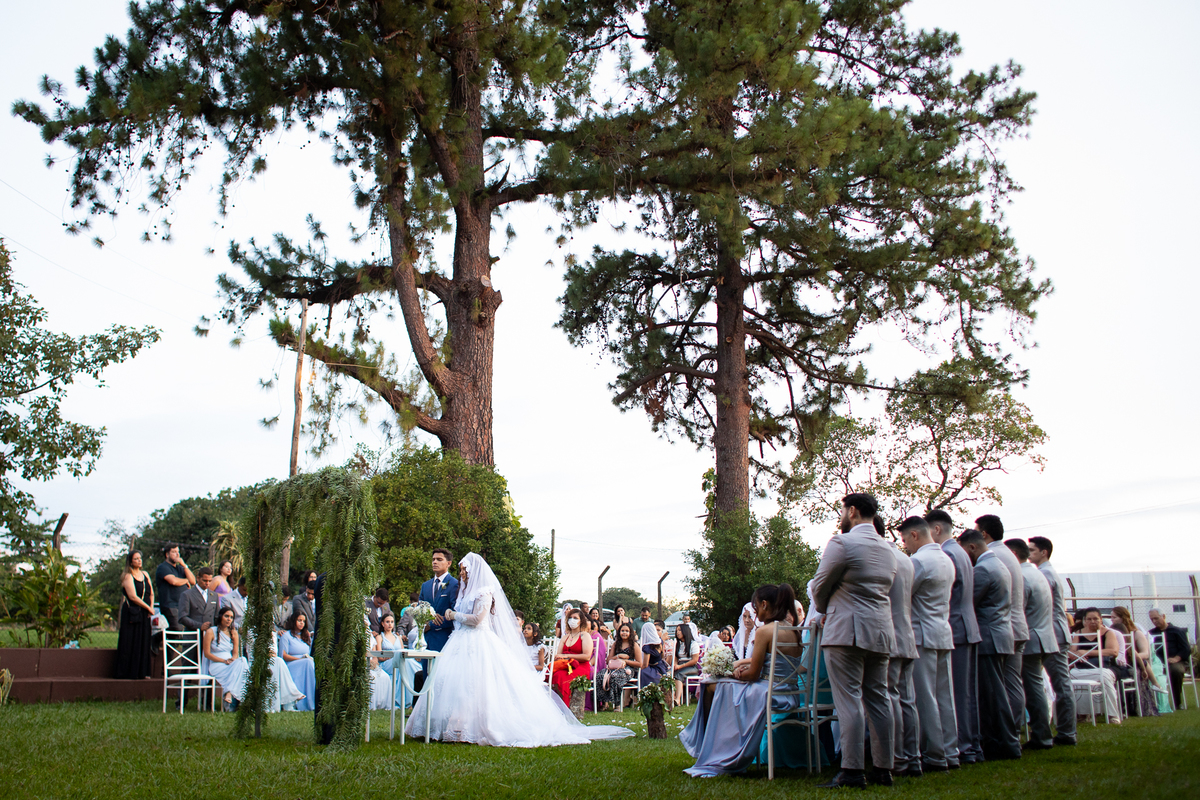 foto-fotografia-evento-casamento-ensaio-precasamento-prewedding-casamento-noivos-noivas-wedding-natureza-campo-uberaba-minas-igreja-cerimonia-vestido-festa