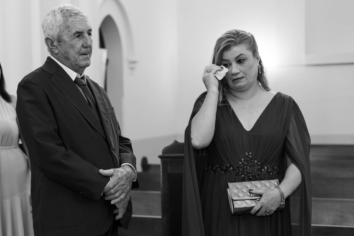 foto-fotografia-evento-casamento-ensaio-precasamento-prewedding-casamento-noivos-noivas-wedding-natureza-igreja-cerimonia-campo-vestido-buque-uberaba-minas