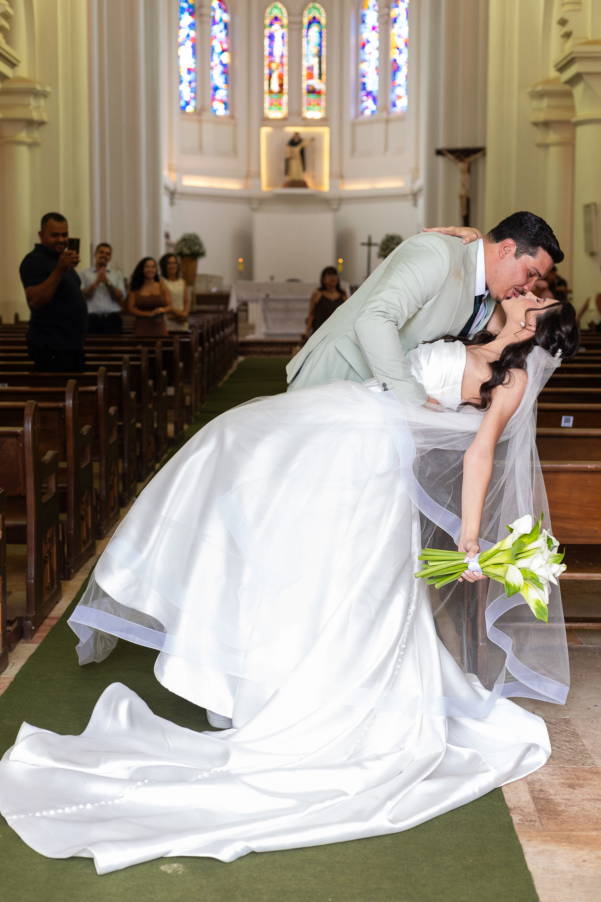 foto-fotografia-evento-casamento-ensaio-precasamento-prewedding-casamento-noivos-noivas-wedding-natureza-igreja-cerimonia-campo-vestido-buque-uberaba-minas