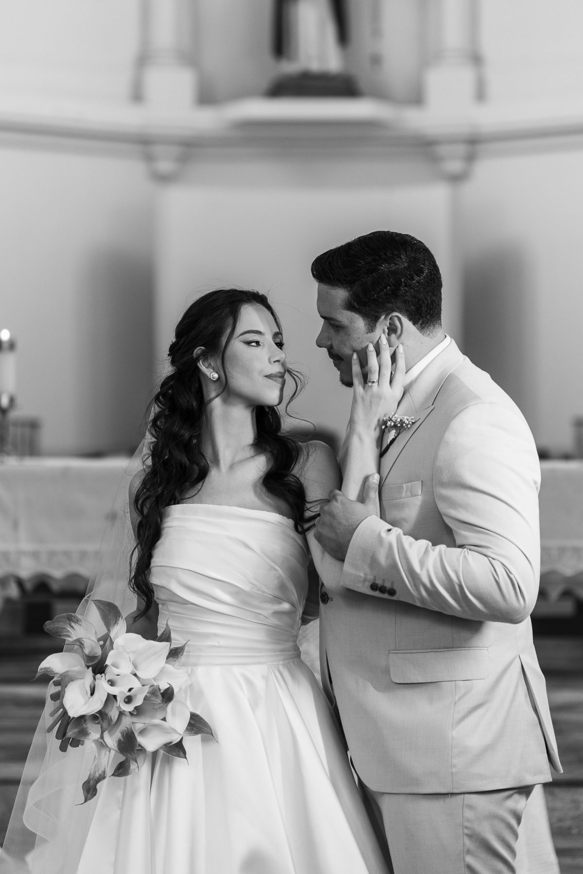 foto-fotografia-evento-casamento-ensaio-precasamento-prewedding-casamento-noivos-noivas-wedding-natureza-igreja-cerimonia-campo-vestido-buque-uberaba-minas