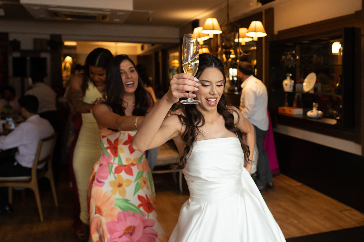 foto-fotografia-evento-casamento-ensaio-precasamento-prewedding-casamento-noivos-noivas-wedding-natureza-igreja-cerimonia-campo-vestido-buque-uberaba-minas