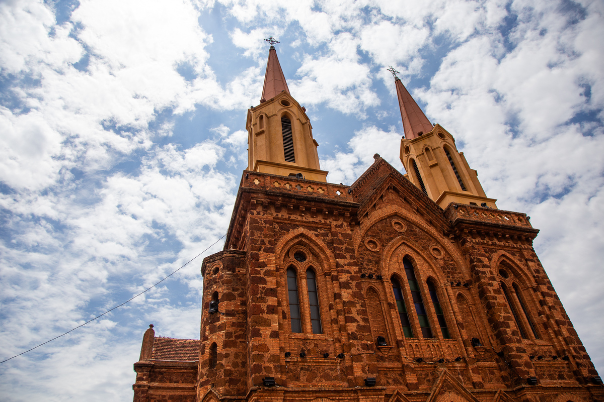 foto-fotografia-evento-casamento-ensaio-precasamento-prewedding-casamento-noivos-noivas-wedding-natureza-igreja-cerimonia-campo-vestido-buque-uberaba-minas