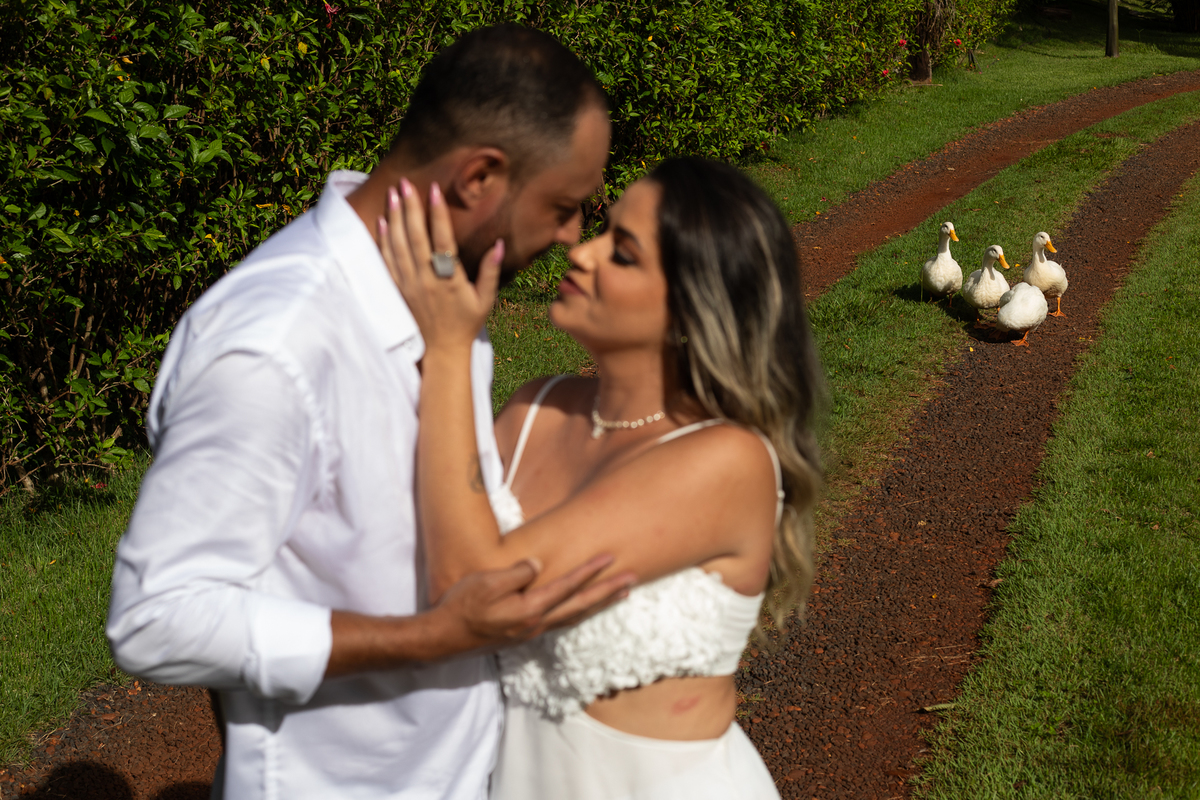 foto-fotografia-evento-casamento-ensaio-precasamento-prewedding-casamento-noivos-noivas-wedding-natureza-igreja-cerimonia-campo-vestido-buque-uberaba-minas