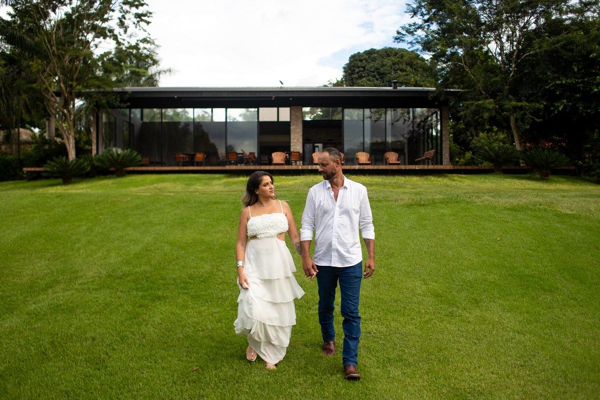 foto-fotografia-evento-casamento-ensaio-precasamento-prewedding-casamento-noivos-noivas-wedding-natureza-igreja-cerimonia-campo-vestido-buque-uberaba-minas