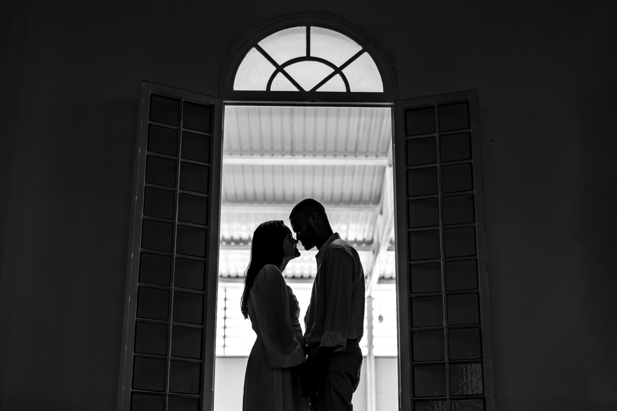 foto-fotografia-evento-casamento-ensaio-precasamento-prewedding-casamento-noivos-noivas-wedding-natureza-igreja-cerimonia-campo-vestido-buque-uberaba-minas