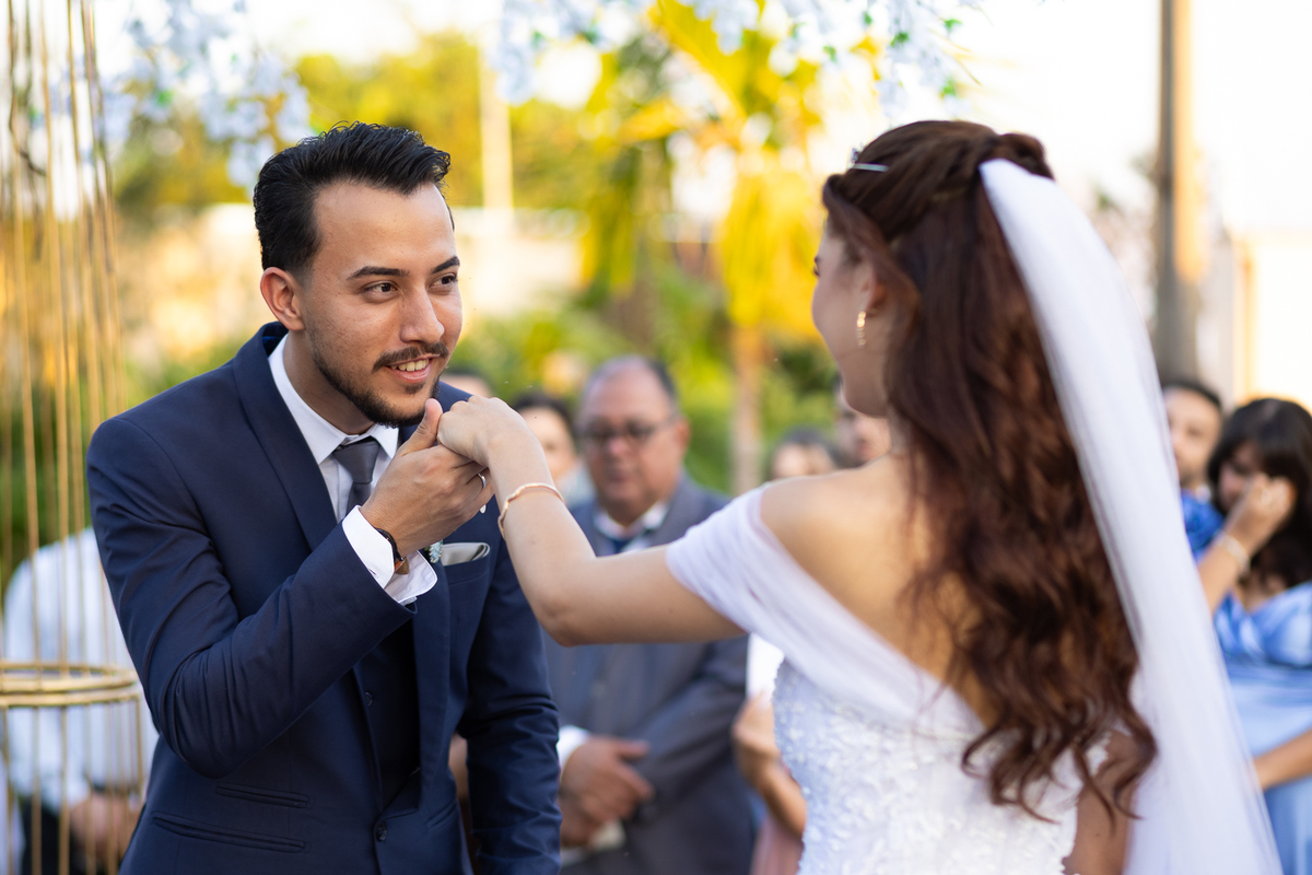 foto-fotografia-evento-casamento-ensaio-precasamento-prewedding-casamento-noivos-noivas-wedding-natureza-igreja-cerimonia-campo-vestido-buque-uberaba-minas