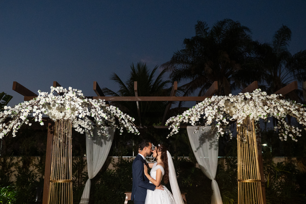 foto-fotografia-evento-casamento-ensaio-precasamento-prewedding-casamento-noivos-noivas-wedding-natureza-igreja-cerimonia-campo-vestido-buque-uberaba-minas