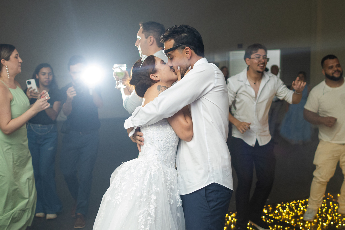 foto-fotografia-evento-casamento-ensaio-precasamento-prewedding-casamento-noivos-noivas-wedding-natureza-igreja-cerimonia-campo-vestido-buque-uberaba-minas