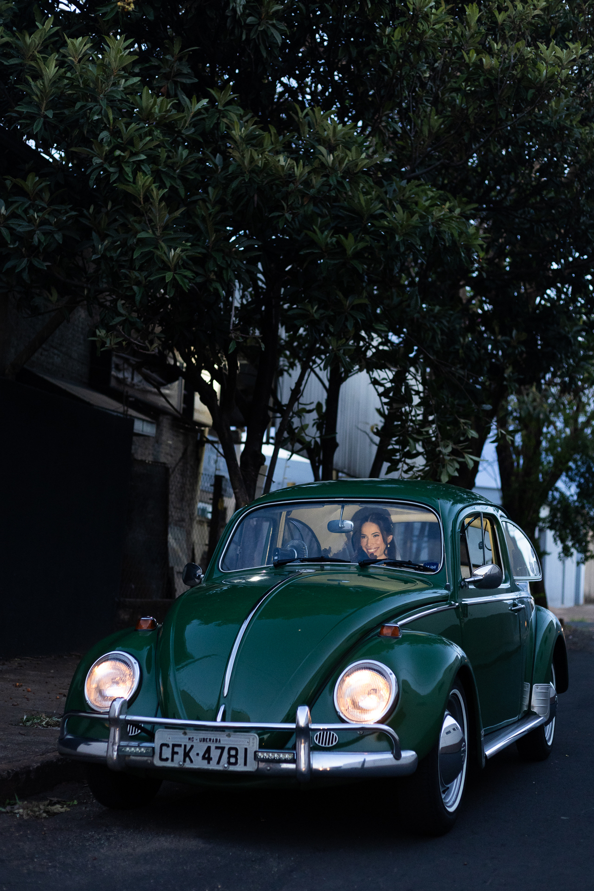foto-fotografia-evento-casamento-ensaio-precasamento-prewedding-casamento-noivos-noivas-wedding-natureza-igreja-cerimonia-campo-vestido-buque-uberaba-minas