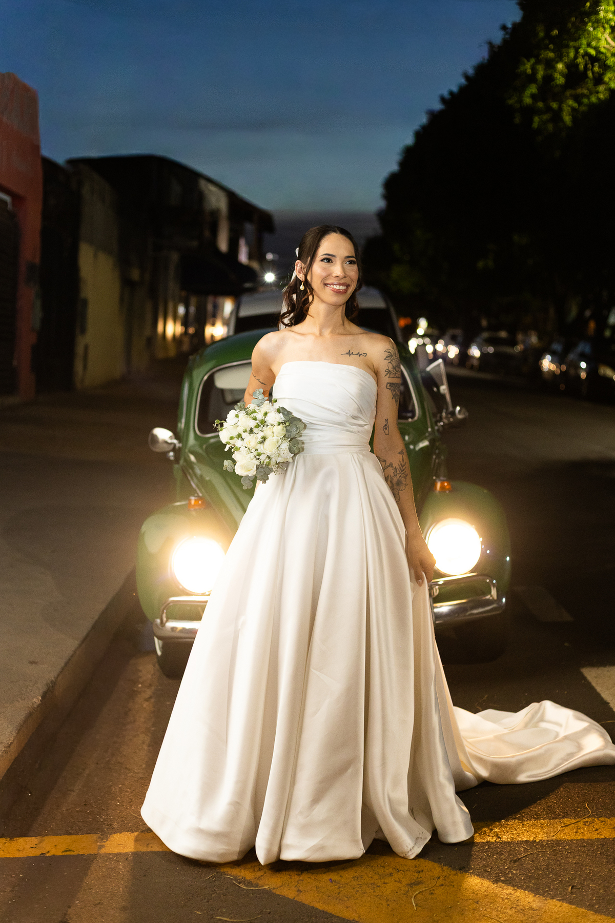 foto-fotografia-evento-casamento-ensaio-precasamento-prewedding-casamento-noivos-noivas-wedding-natureza-igreja-cerimonia-campo-vestido-buque-uberaba-minas