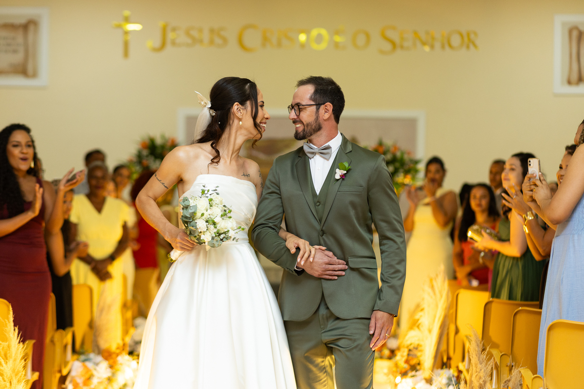 foto-fotografia-evento-casamento-ensaio-precasamento-prewedding-casamento-noivos-noivas-wedding-natureza-igreja-cerimonia-campo-vestido-buque-uberaba-minas