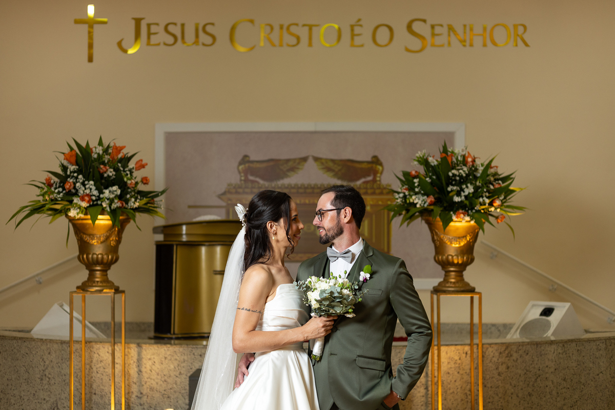 foto-fotografia-evento-casamento-ensaio-precasamento-prewedding-casamento-noivos-noivas-wedding-natureza-igreja-cerimonia-campo-vestido-buque-uberaba-minas
