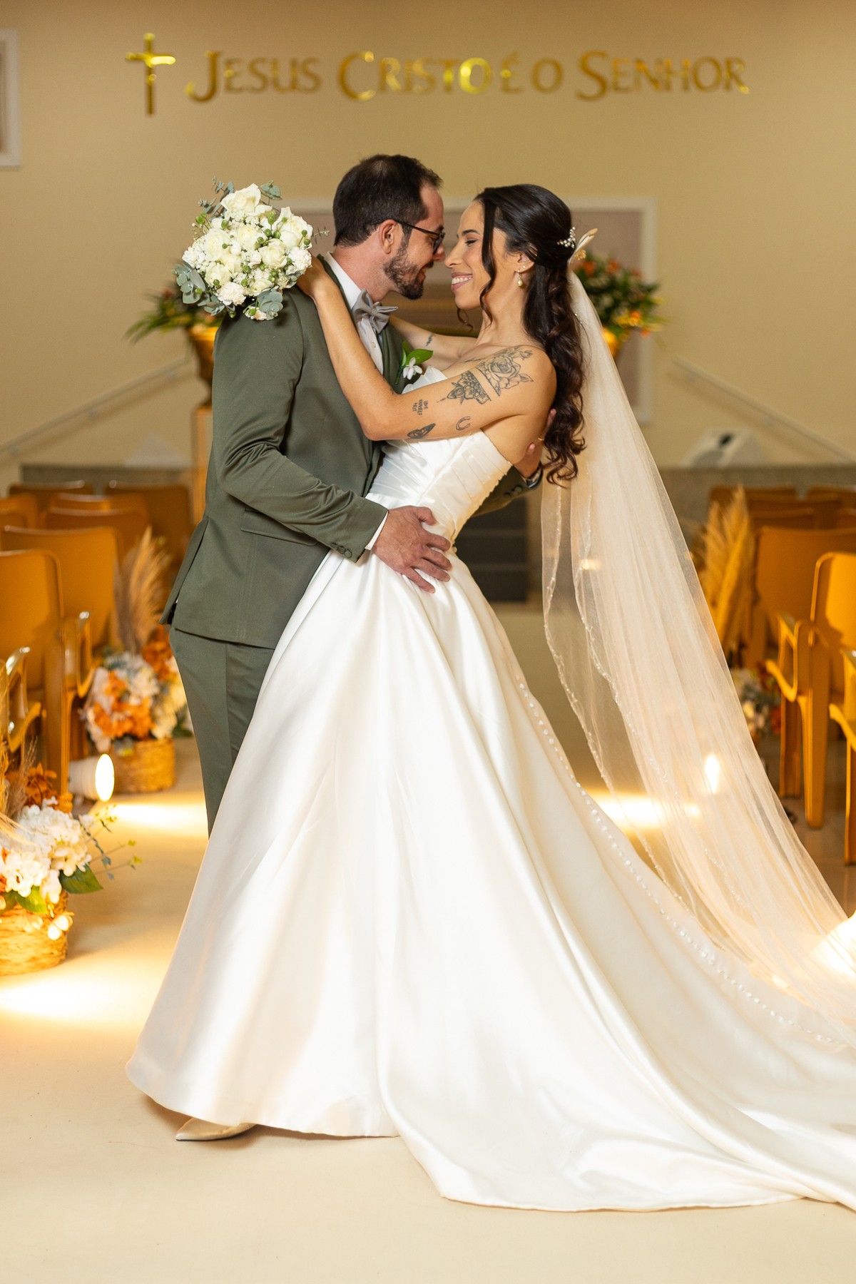 foto-fotografia-evento-casamento-ensaio-precasamento-prewedding-casamento-noivos-noivas-wedding-natureza-igreja-cerimonia-campo-vestido-buque-uberaba-minas