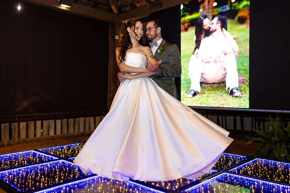 foto-fotografia-evento-casamento-ensaio-precasamento-prewedding-casamento-noivos-noivas-wedding-natureza-igreja-cerimonia-campo-vestido-buque-uberaba-minas