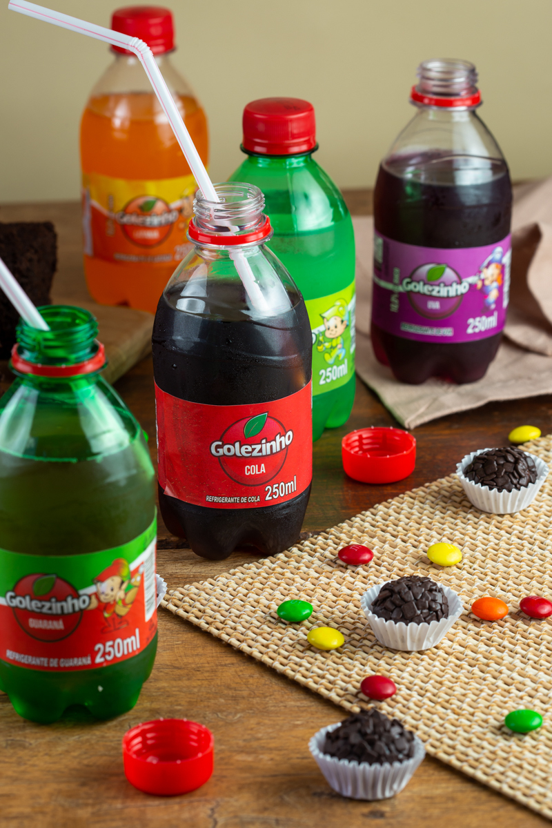 producao-uberaba-minas-bebida-refrigerante-food-foto-fotografia