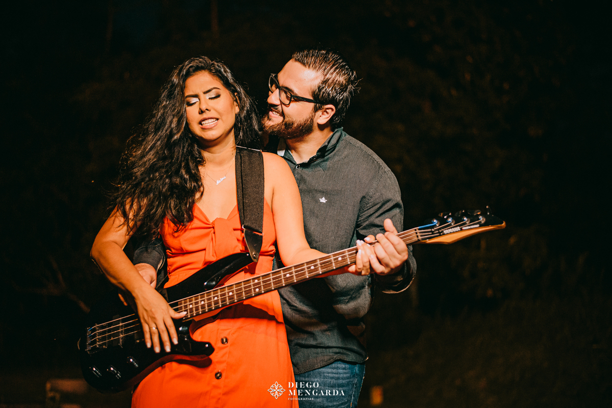 pré wedding guitarra, fotografo casamento, fotografo casamento Timbó, fotografo casamento Blumenau, fotografo casamento santa catarina, casamento em Pomerode, pré casamento Pomerode, jardim botânico timbó , Pomerode , fotografo Pomerode