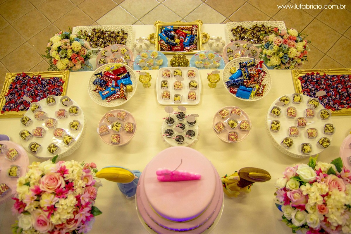 familia-aniversario-01-ano-mesa-do-bolo