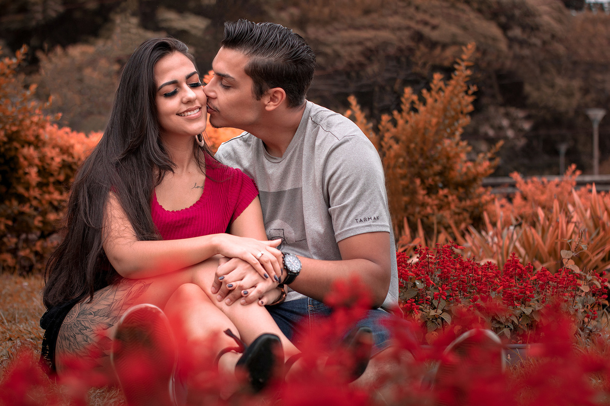 Ensaio Casal flores vermelhas