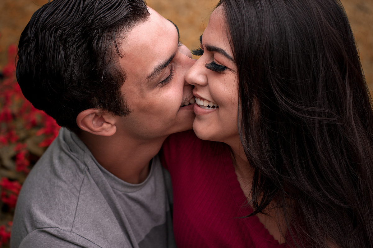 Ensaio Casal flores vermelhas