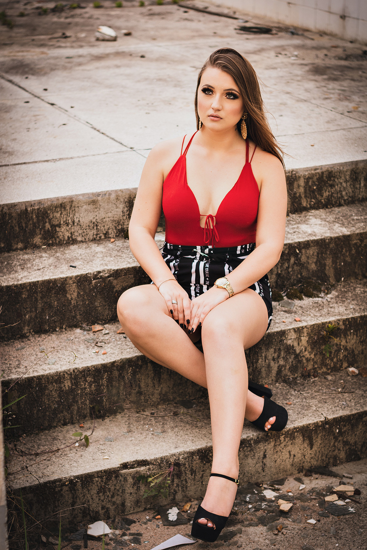 Ensaio Feminino fábrica abandonada Curitiba-PR