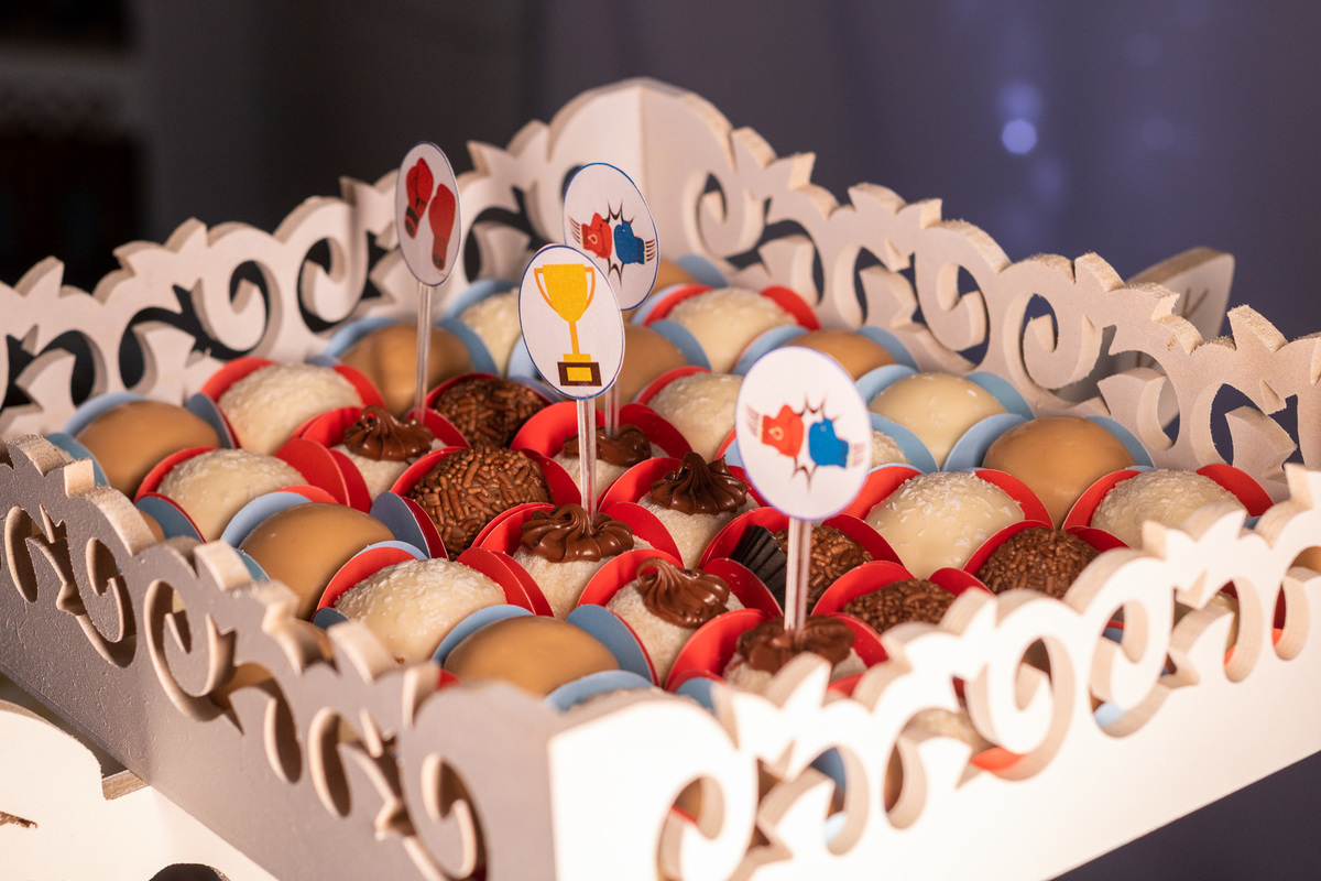 Doces Festa Infantil Lutador 1 ano Curitiba-PR