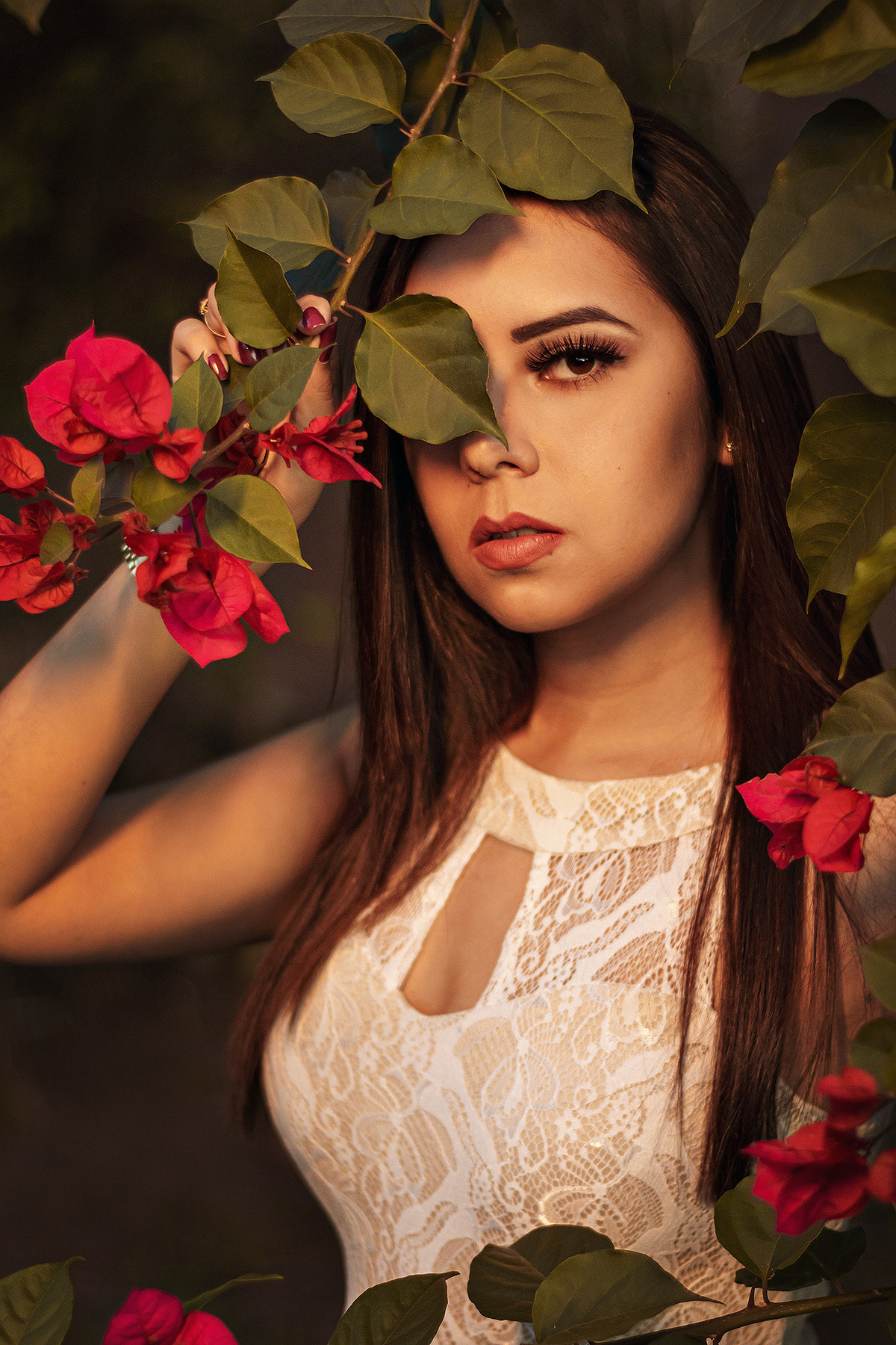 Ensaio Feminino Externo com Florzinhas Hotel Estância Betânia - Colombo/PR