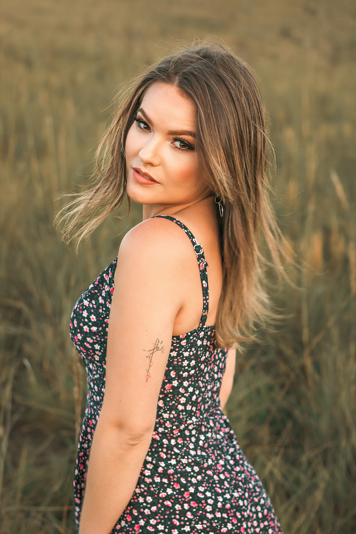 Ensaio Feminino Campo