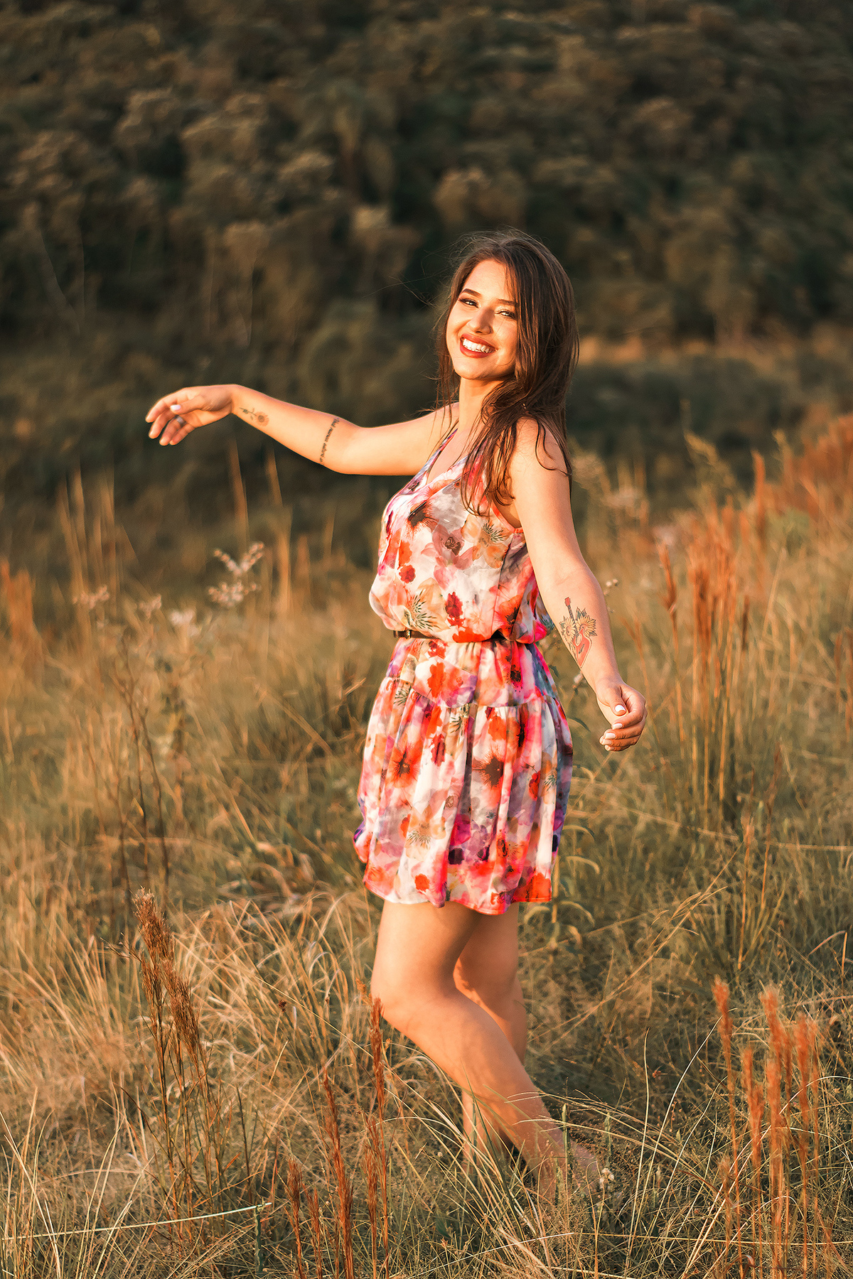 Ensaio Feminino Campo com Pôr do Sol, Estrada da Graciosa-PR