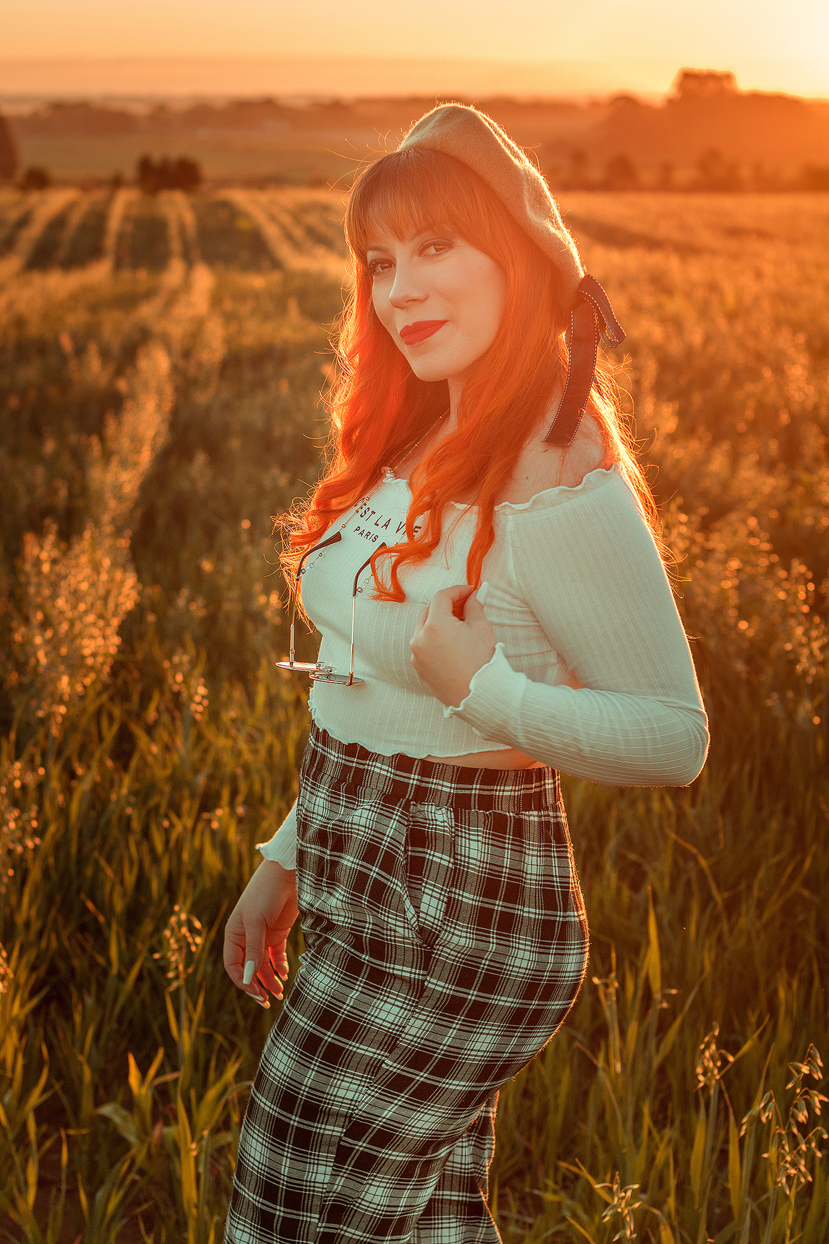 Ensaio Feminino Campo com Pôr do Sol - Colônia Witmarsum