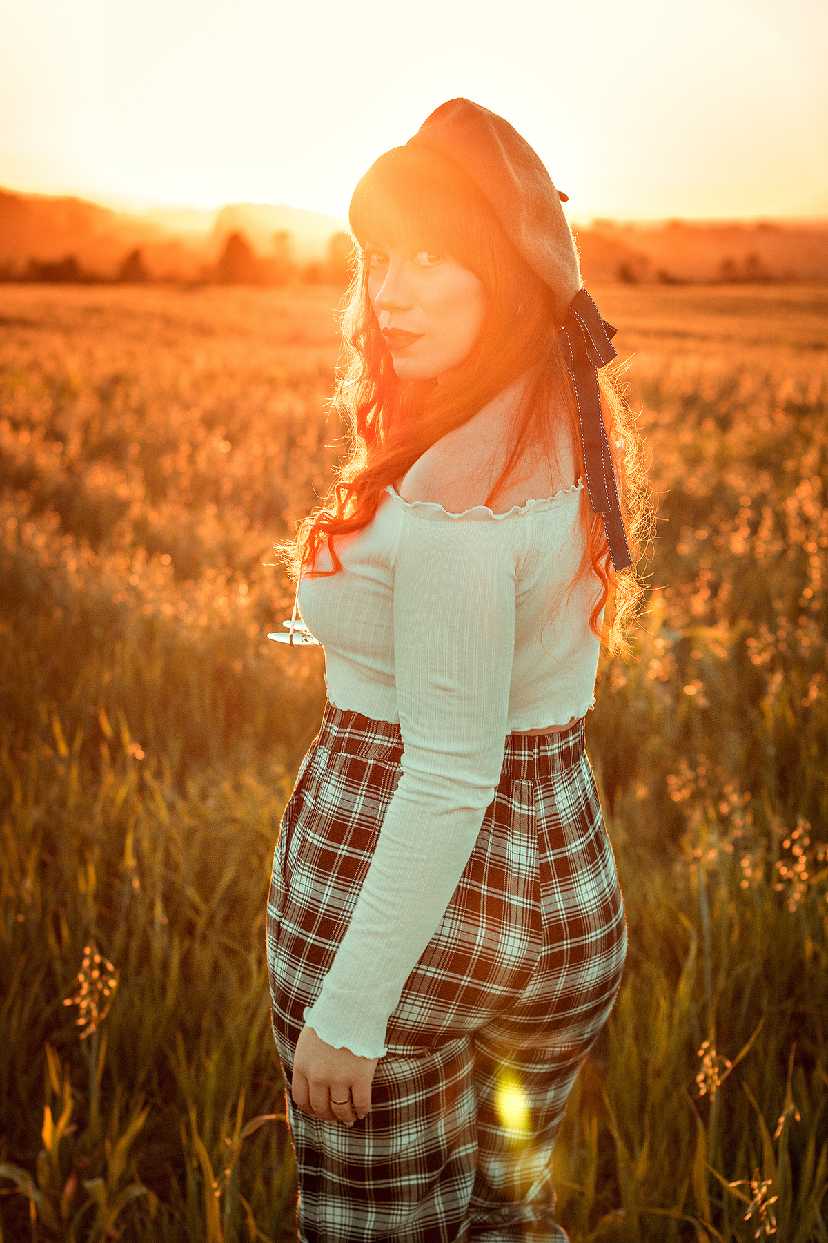 Ensaio Feminino Campo com Pôr do Sol - Colônia Witmarsum