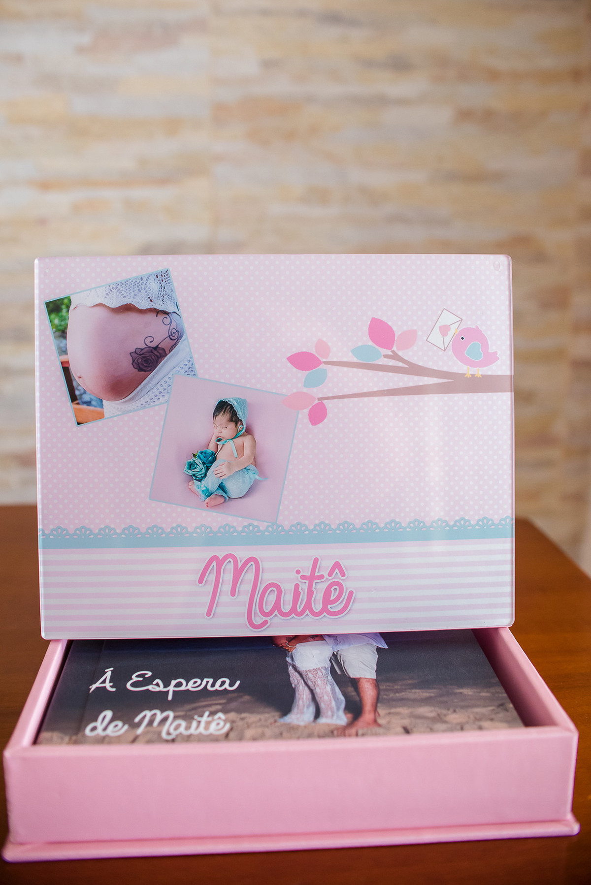 álbum com caixa quadro
