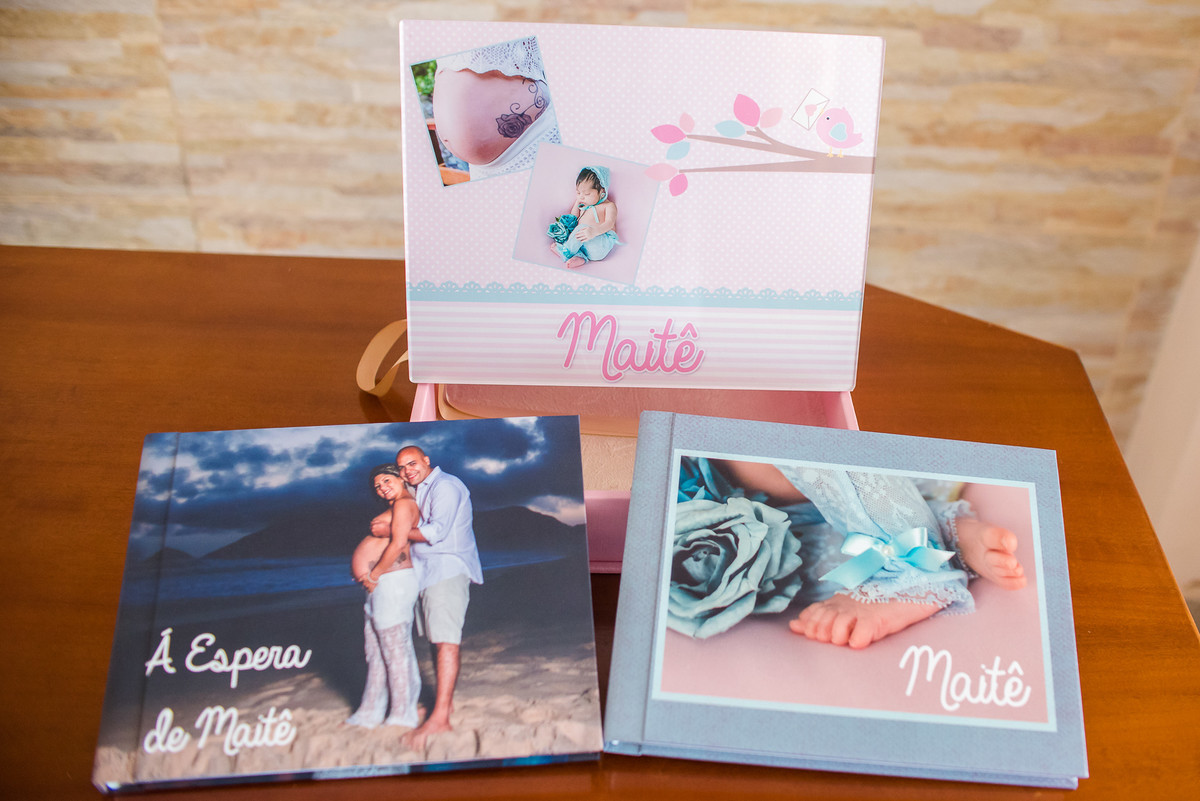 álbum com caixa quadro