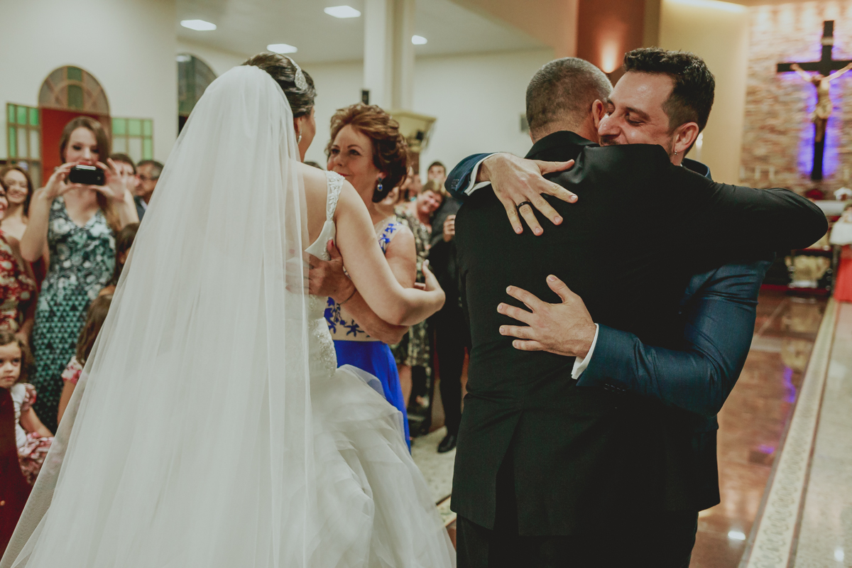 Making of da Noiva, Casamento Religioso, Fotos de Casamento, Inspiração para Casamento, Cerimônia, Casamento na Igreja, Lindas fotos de Casamento, Fernanda e Bruno, Timóteo MG