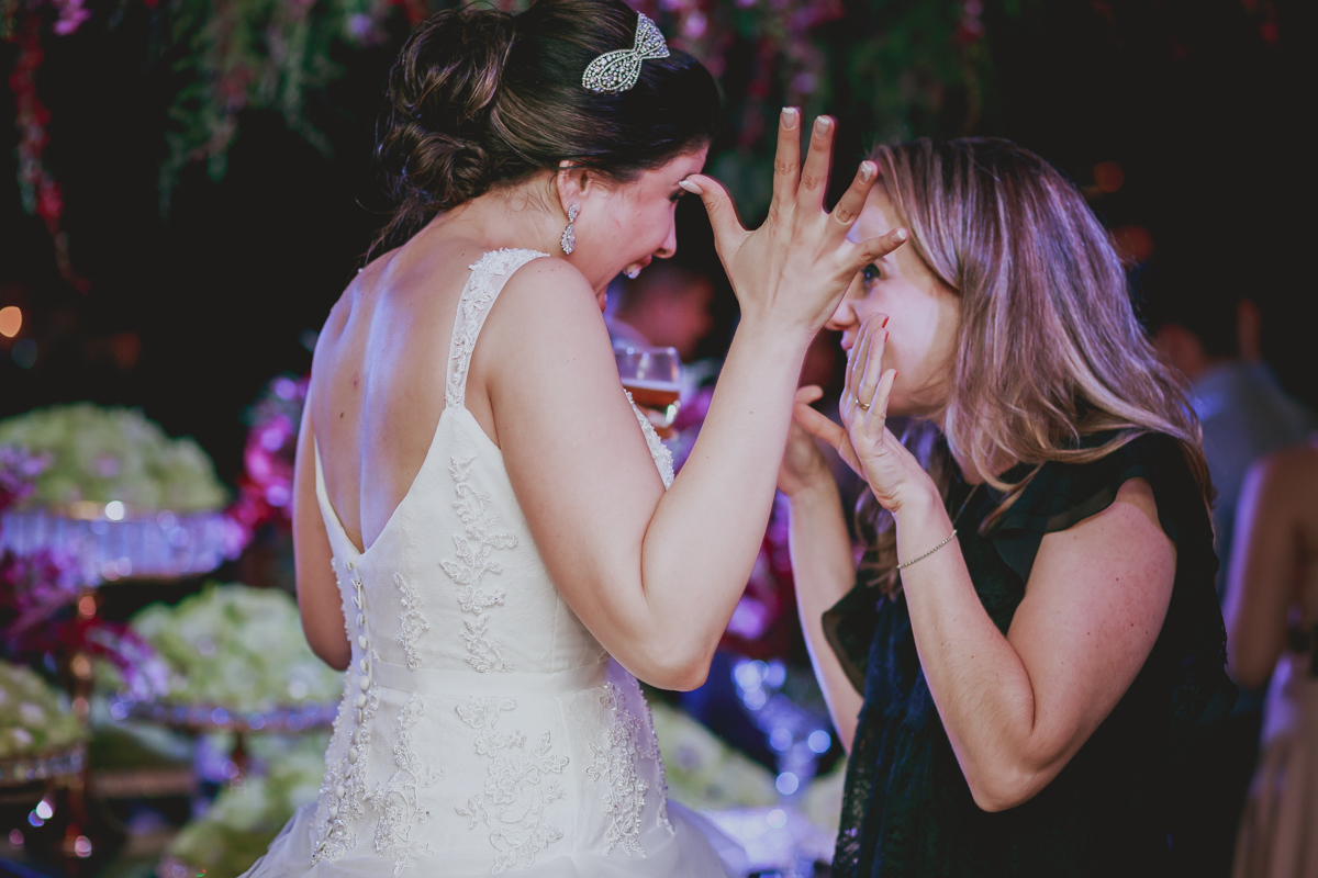 Making of da Noiva, Casamento Religioso, Fotos de Casamento, Inspiração para Casamento, Cerimônia, Festa de Casamento, Recepção de Casamento, Casamento na Igreja, Lindas fotos de Casamento, Fernanda e Bruno, Timóteo MG