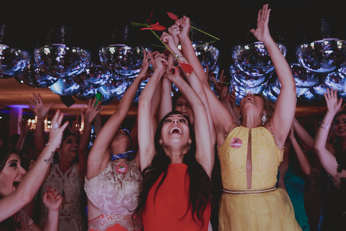 Making of da Noiva, Casamento Religioso, Fotos de Casamento, Inspiração para Casamento, Cerimônia, Festa de Casamento, Recepção de Casamento, Casamento na Igreja, Lindas fotos de Casamento, Fernanda e Bruno, Timóteo MG