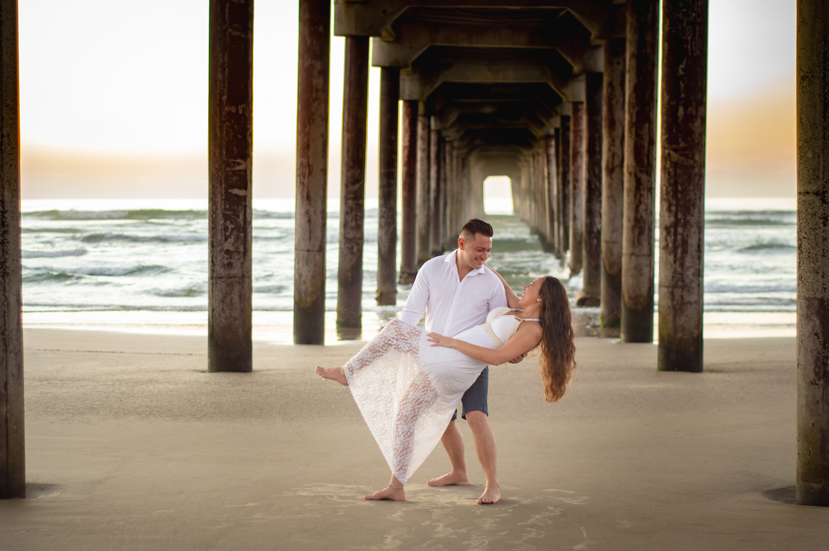 ensaio de casal camila e diego nos morros dos conventos na cidade de ararangua em santa catarina fotografo de casamento em sao leopoldo casal boeira nascer do sol
