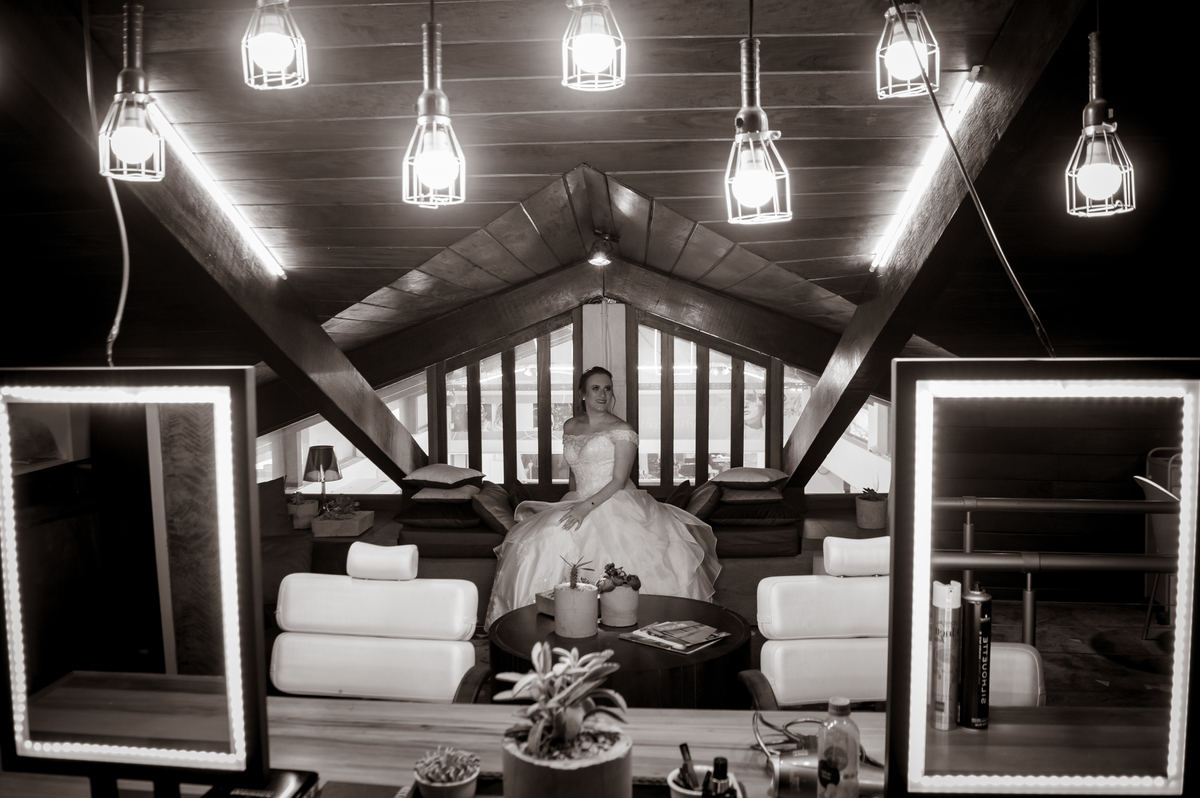 casamento na rua deise e antonio fotografo de casamento em sao leopoldo ensaio wedding em bento gonçalves no caminho das pedras noiva no salão Janebeauty