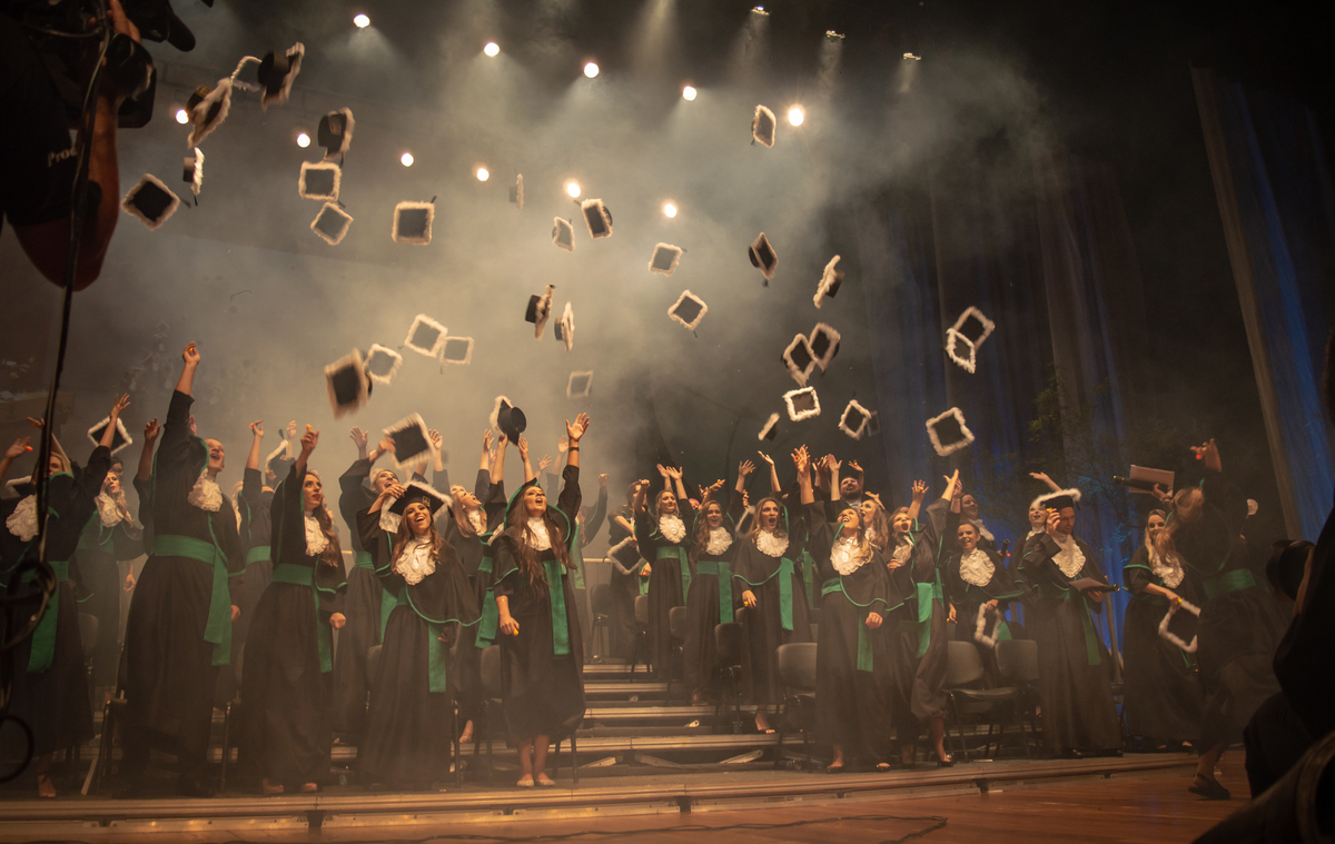 Colação de Gráu | Fotos de Toga | Universidade Feevale | Teatro Feevale 