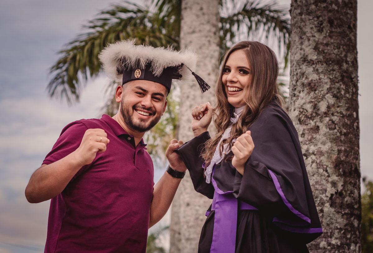 Prova de Toga | Universidade Ulbra | Foto em Casal | Capelo