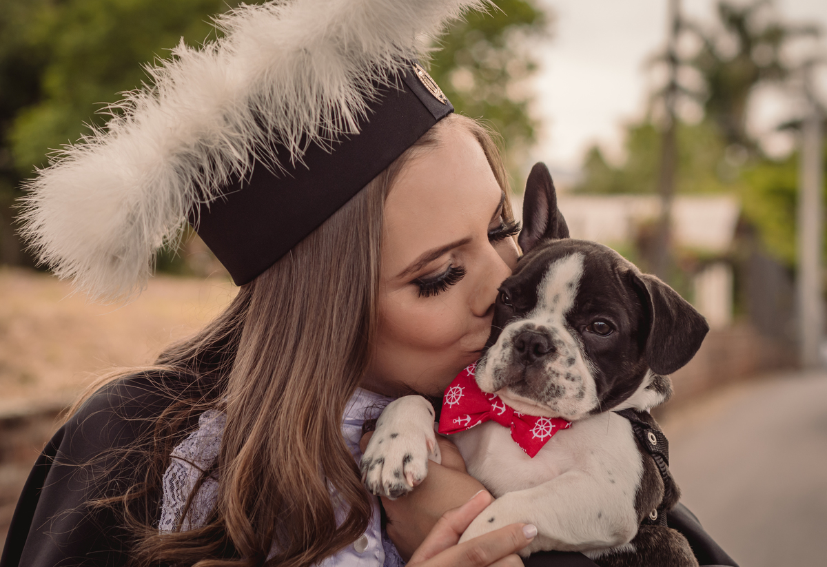 Prova de Toga | Universidade Ulbra Capelo | Foto com Buldogue 