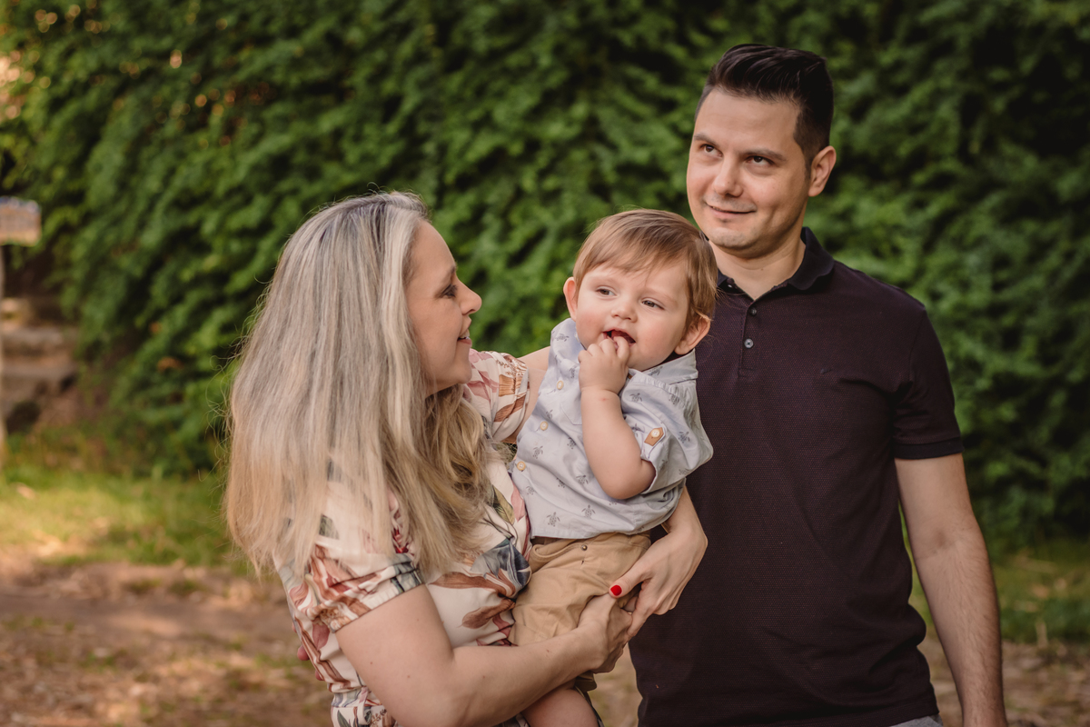 Pé na Terra | Lomba Grande | Novo Hamburgo - RS | foto em família | Foto de Careta | Foto com Bebê sorrindo