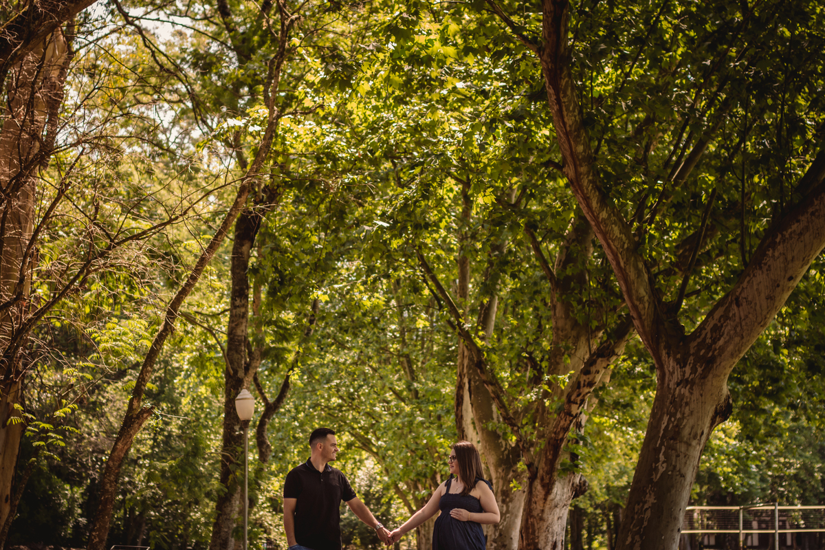 Book de Gestante | Feliz - RS | Fotógrafos de São Leopoldo - RS | Caminho de Árvores | Casal