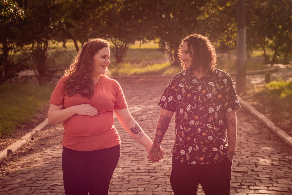 fotografo profissional de gestante em sao leopoldo fotos diferentes de gestacao fotografias autorais e criativas com skate sk8 parque0 do trabalhador sao leopoldo vamos dar um passeio?