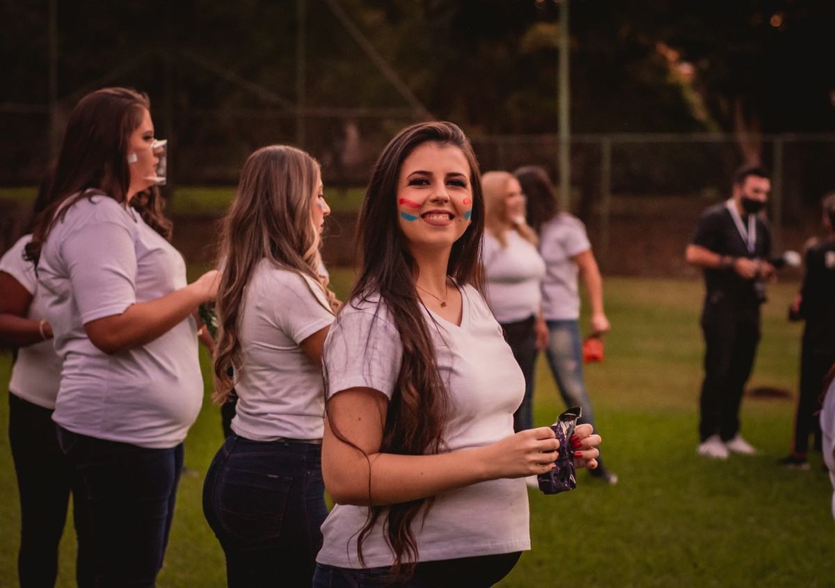 sara silva prova de toga formatura fotos de produtora fotografo profissional de formatura em sao leopoldo rs fotos de formatura no espaco garden fotografo particular familia registro vamos lá jogar a fumaça