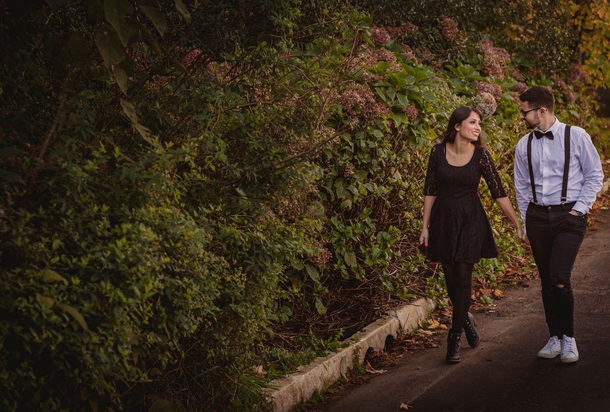 ester jonatas fotografo profissional em sao leopoldo fotografia autoral em sao francisco de paula sao chico serra gaucha fotos no outono inverno frio sol lago sao bernardo pre wedding casal cristao casal boeira foto andando na estrada