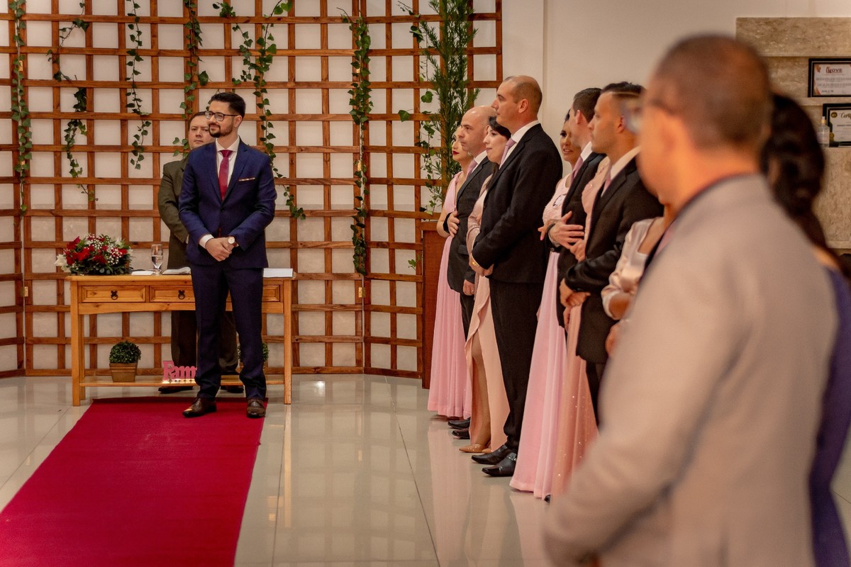 fotografo profissional de casamento wedding em portao rs sao leopoldo espaco de eventos dresh casamento na pandemia noivo e noiva casados fotos diferentes autoria casal boeira espera da noiva