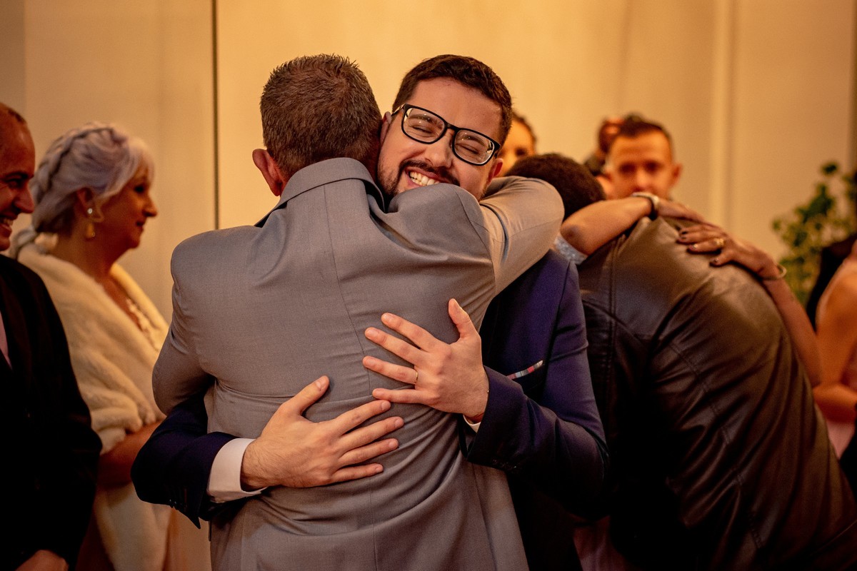 fotografo profissional de casamento wedding em portao rs sao leopoldo espaco de eventos dresh casamento na pandemia noivo e noiva casados fotos diferentes autoria casal boeira parabens filho